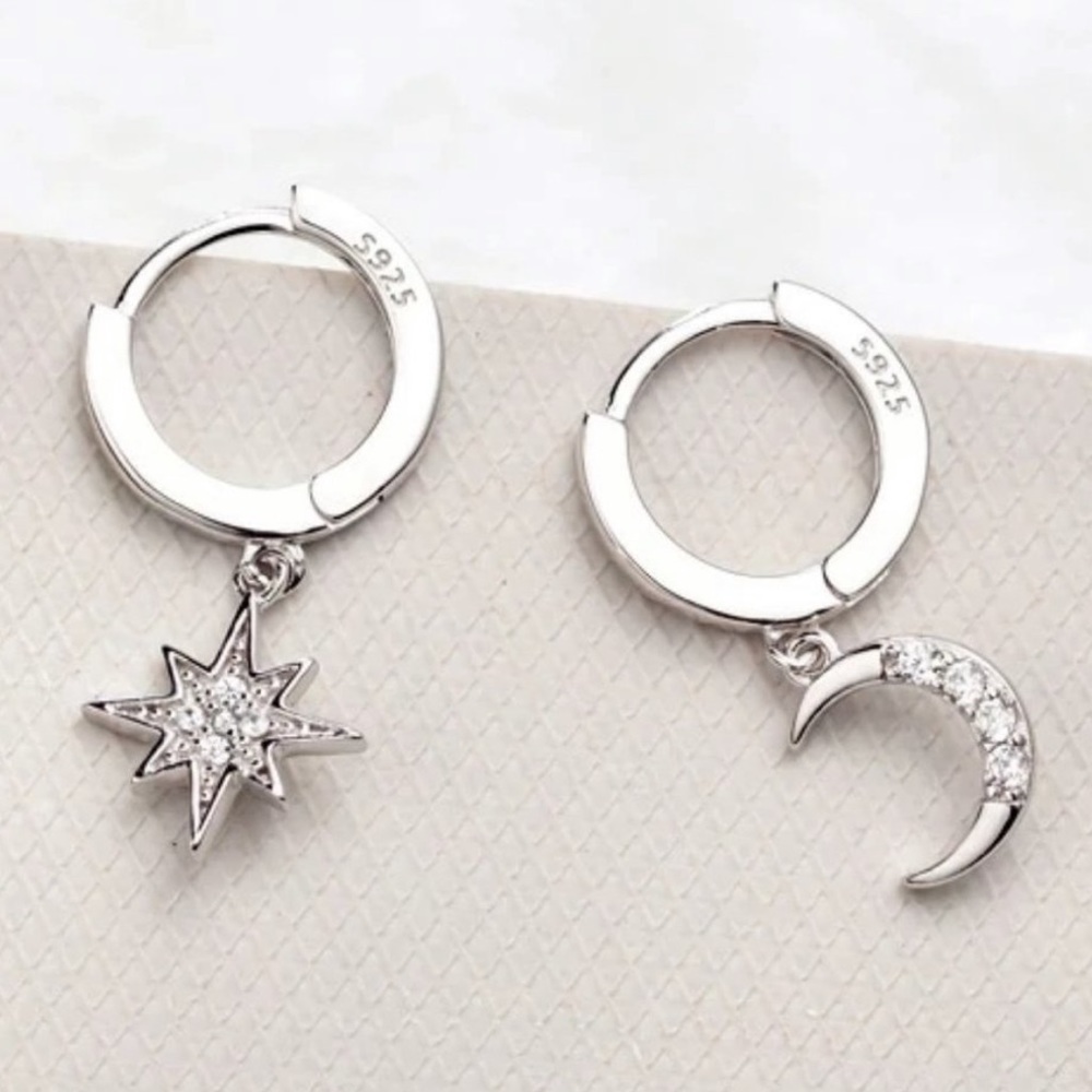 NEW MOON STAR 925 STERLING SILVER DIAMOND HOOPS